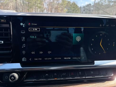 Used 2023 Chevrolet Silverado 1500 RST w/ Convenience Package II image 26