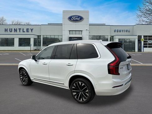 Used 2025 Volvo XC90 B6 Plus AWD/4WD image 6