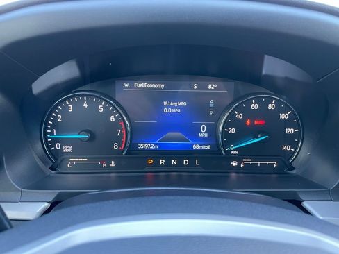 Used 2023 Ford Explorer XLT w/ Equipment Group 202A AWD/4WD image 10