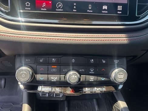 Used 2026 Dodge Durango GT AWD/4WD image 38