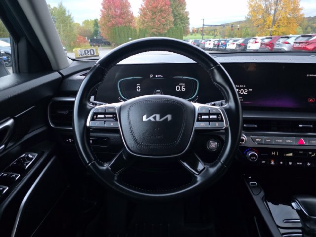 Certified 2024 Kia Telluride S w/ S Sunroof Package AWD/4WD image 26
