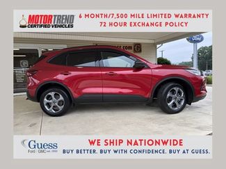Used 2025 Ford Escape ST-Line w/ Cold Weather Package AWD/4WD video 1