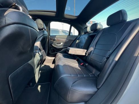 Used 2018 Mercedes-Benz C 300 Sedan image 21