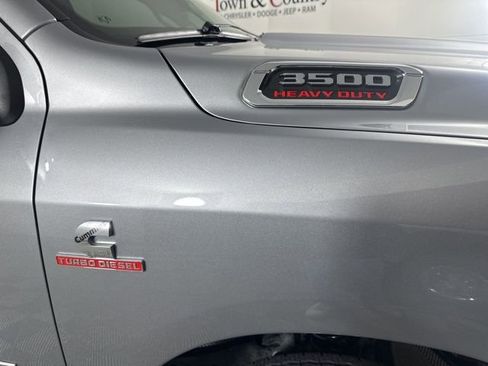 Used 2024 RAM 3500 Laramie w/ Towing Technology Group image 6