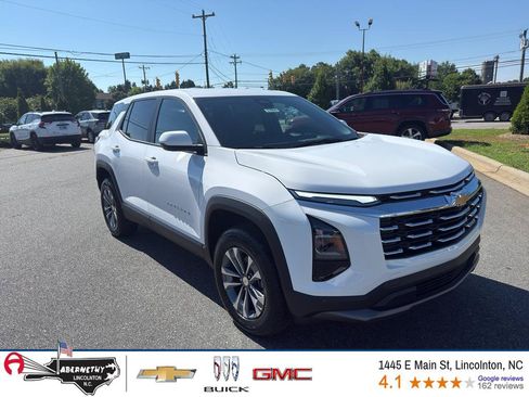 New 2026 Chevrolet Equinox LT w/ Convenience Package II FWD image 1
