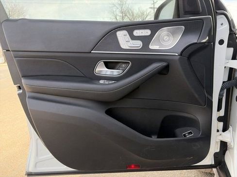 Used 2023 Mercedes-Benz GLS 450 4MATIC w/ AMG Line Exterior image 23