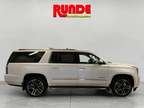 Used 2016 GMC Yukon XL Denali image 6