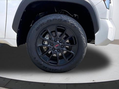 Used 2024 Toyota Tundra SR5 w/ SR5 Premium Package AWD/4WD image 36