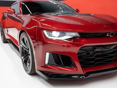 Used 2018 Chevrolet Camaro ZL1 RWD image 62
