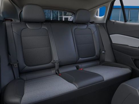 New 2026 Chevrolet Trax LT image 17