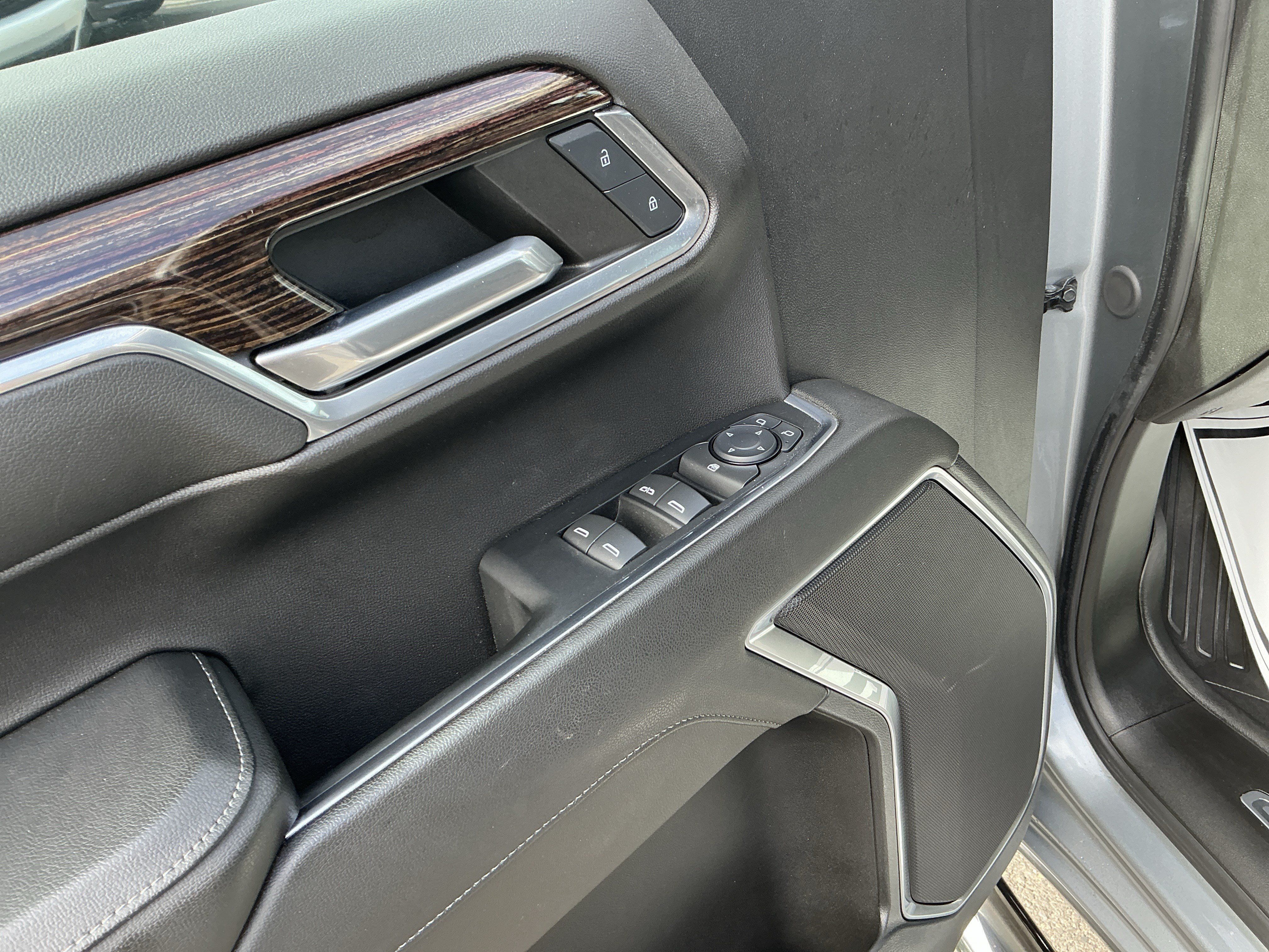 Used 2024 GMC Sierra 1500 Elevation AWD/4WD image 14