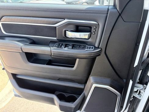 Used 2024 RAM 2500 Laramie w/ Night Edition AWD/4WD image 12