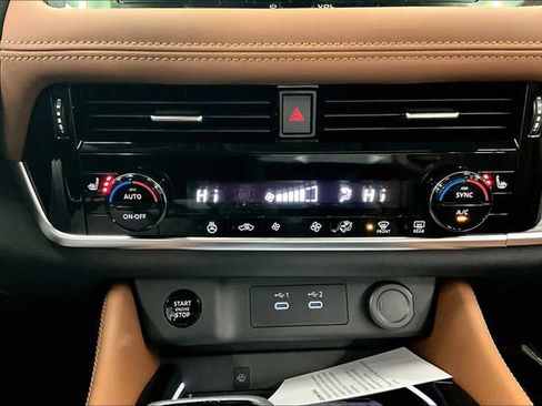 New 2025 Nissan Rogue Platinum image 26