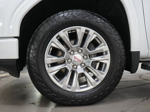 Used 2024 GMC Sierra 1500 Denali w/ Technology Package AWD/4WD image 31