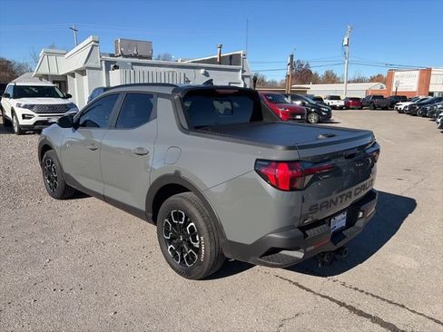 Used 2022 Hyundai Santa Cruz SEL Premium w/ Cargo Package AWD/4WD image 4