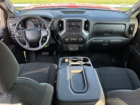 Used 2020 Chevrolet Silverado 1500 Custom Trail Boss w/ Custom Convenience Package AWD/4WD image 10