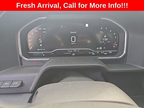 Certified 2023 GMC Sierra 1500 AT4 w/ AT4 Premium Package AWD/4WD image 3