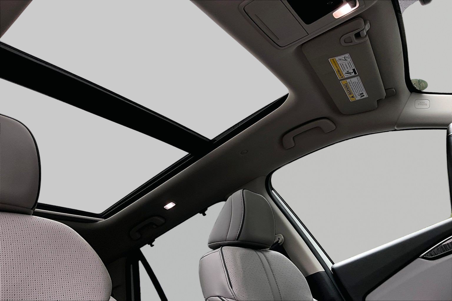 Used 2025 Honda Pilot Elite image 19