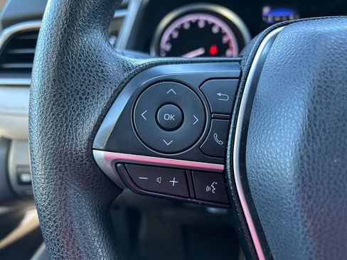 Used 2023 Toyota Camry LE image 19