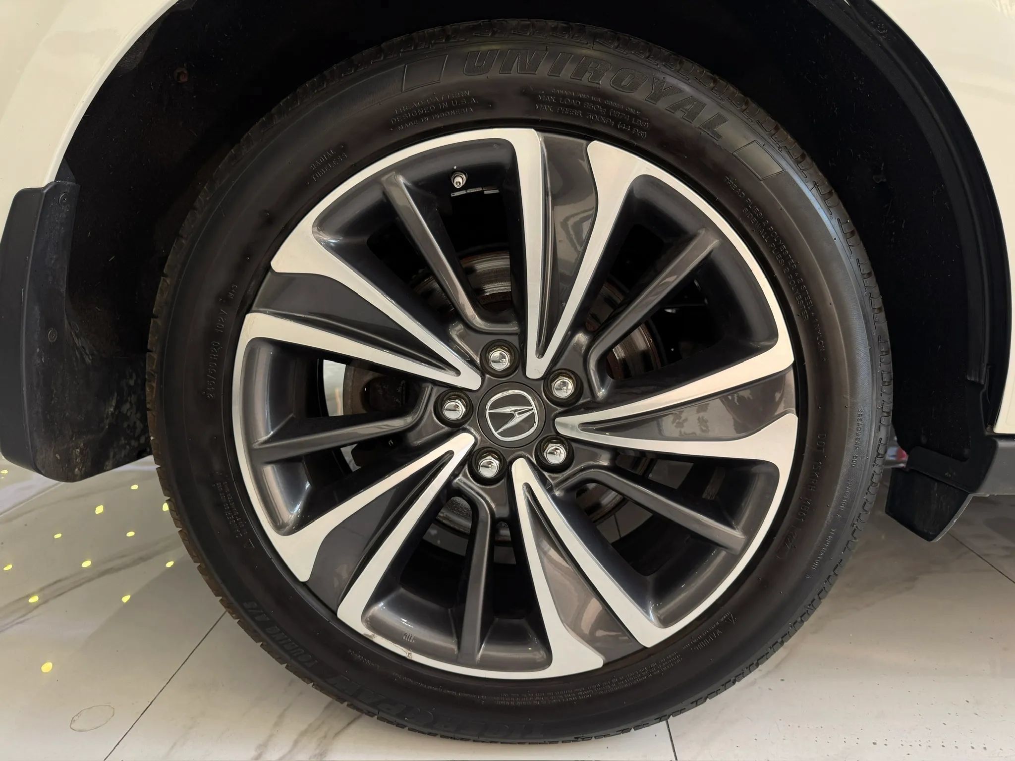 Used 2020 Acura MDX w/ Technology Package AWD/4WD image 10