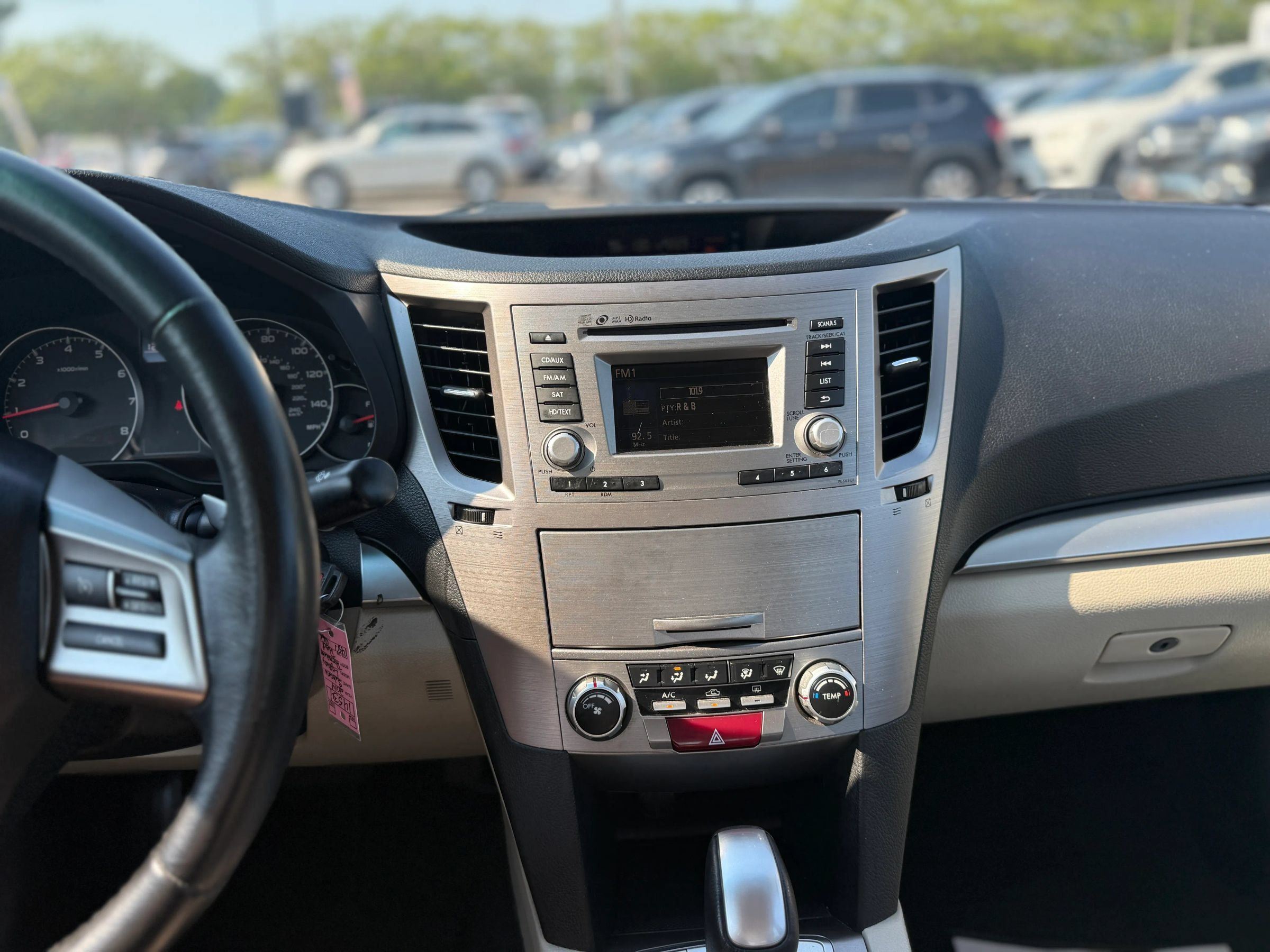Used 2014 Subaru Legacy 2.5i Premium AWD/4WD image 23