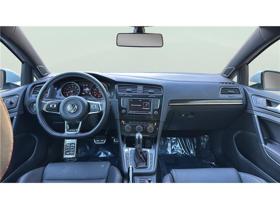 Used 2016 Volkswagen GTI SE FWD image 15