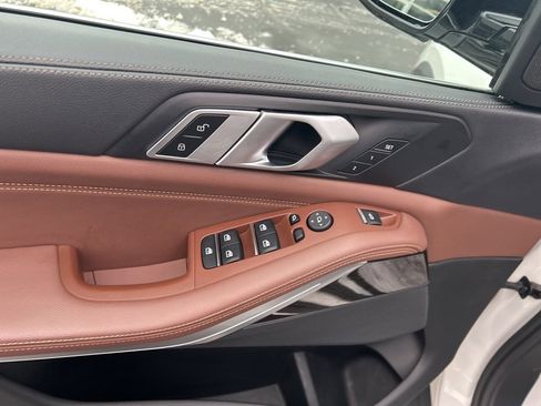 Used 2019 BMW X5 xDrive40i w/ Convenience Package image 23