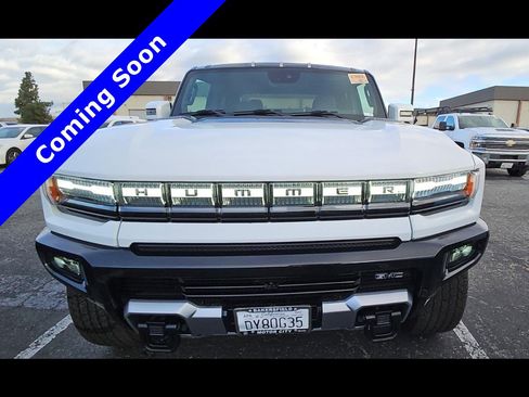Used 2025 GMC Hummer EV 2X AWD/4WD image 2