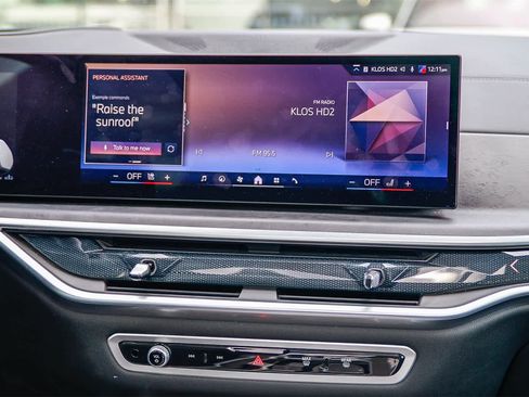 Used 2024 BMW X5 xDrive40i w/ Premium Package image 13