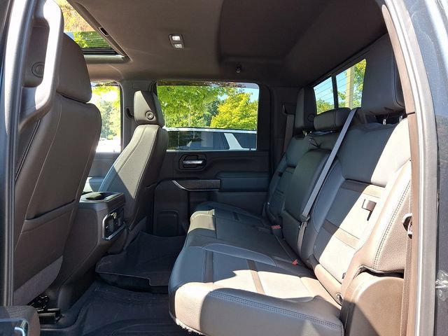 Used 2022 GMC Sierra 3500 Denali w/ Denali Ultimate Package AWD/4WD image 10