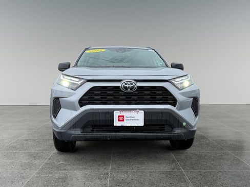 Used 2025 Toyota RAV4 LE image 8