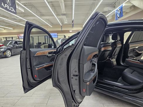 Used 2019 Audi A8 L 3.0T w/ Executive Package AWD/4WD image 16