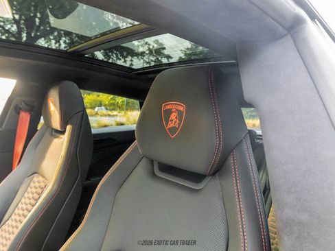 Used 2024 Lamborghini Urus S AWD/4WD image 27