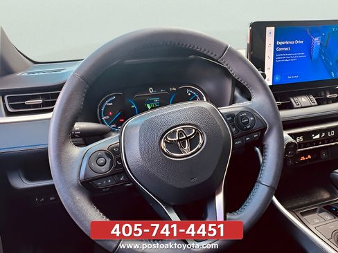 Used 2023 Toyota RAV4 XSE AWD/4WD image 35