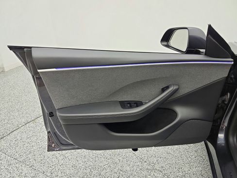 Used 2024 Tesla Model 3 Long Range RWD image 13