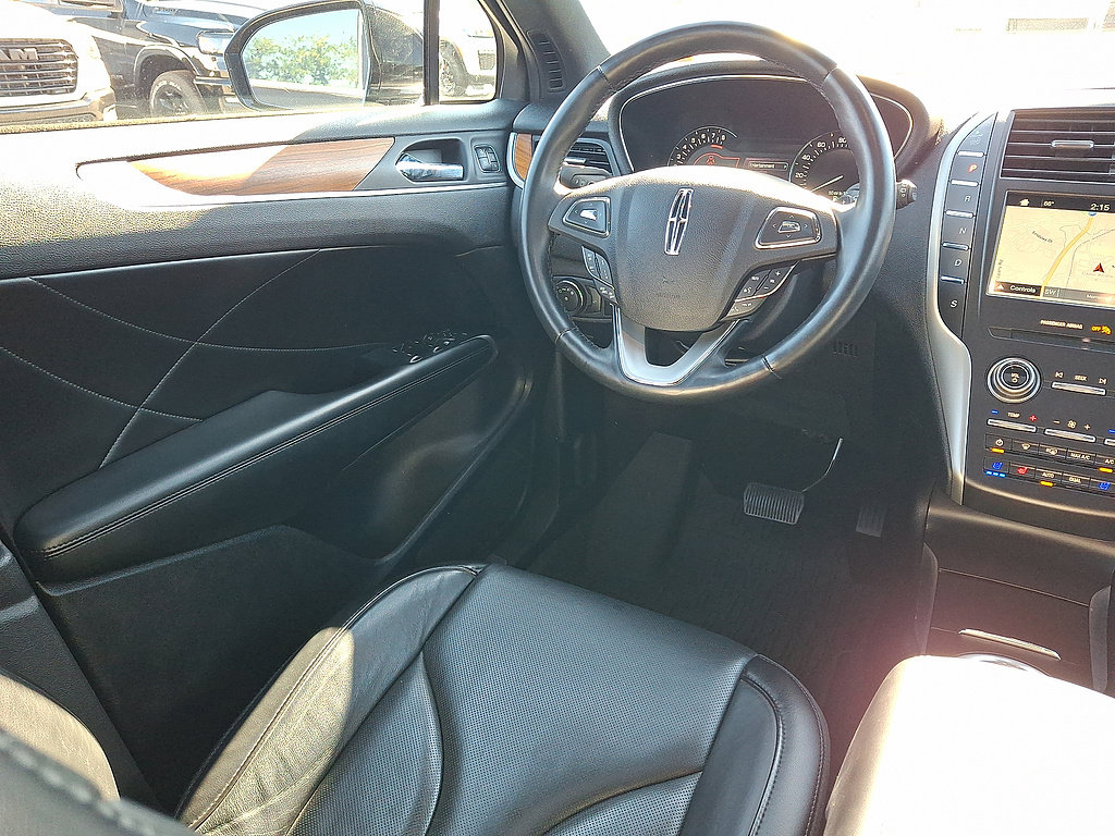 Used 2019 Lincoln MKC Reserve AWD/4WD image 6