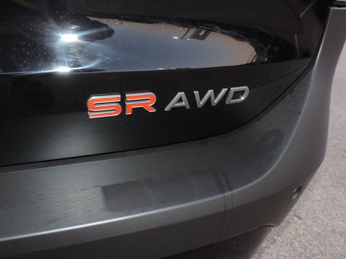 New 2026 Nissan Kicks SR image 15