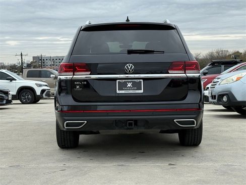 Used 2021 Volkswagen Atlas SEL w/ MDO Package (Bench Seat) image 8