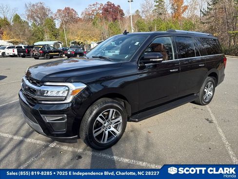 Used 2024 Ford Expedition Max Limited image 1