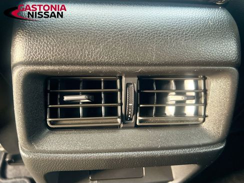 Used 2023 Honda CR-V EX-L image 33