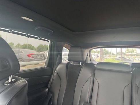 Used 2025 Acura MDX A-Spec image 10