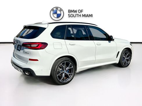 Used 2023 BMW X5 sDrive40i w/ M Sport Package image 7