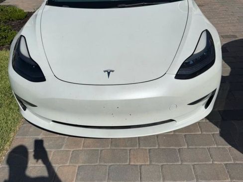 Used 2022 Tesla Model 3 Long Range AWD/4WD image 1