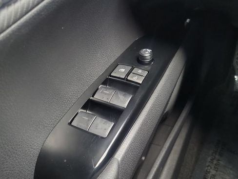Used 2026 Toyota Camry SE FWD image 18