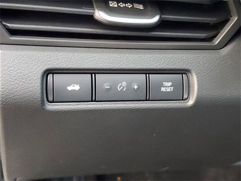 New 2025 Nissan Altima 2.5 SR w/ SR Premium Package image 12