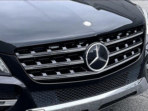 Used 2014 Mercedes-Benz ML 350 4MATIC image 29