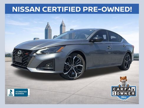 Certified 2023 Nissan Altima 2.5 SR FWD image 1
