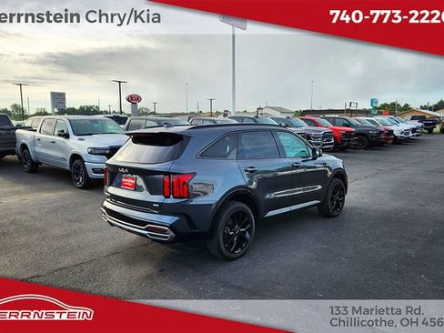 Used 2023 Kia Sorento SX AWD/4WD image 32
