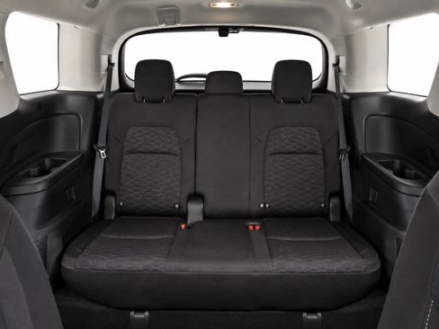 Used 2024 Nissan Pathfinder S AWD/4WD image 16