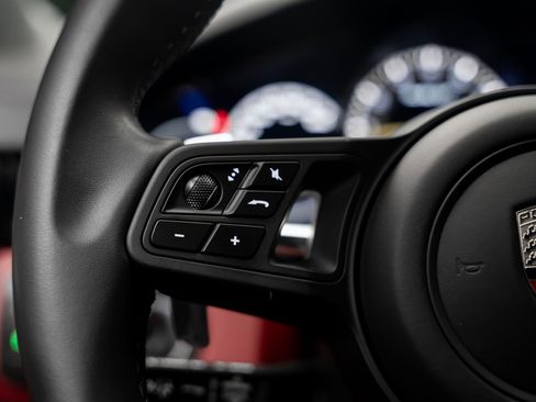 Used 2022 Porsche Cayenne Turbo GT AWD/4WD image 48